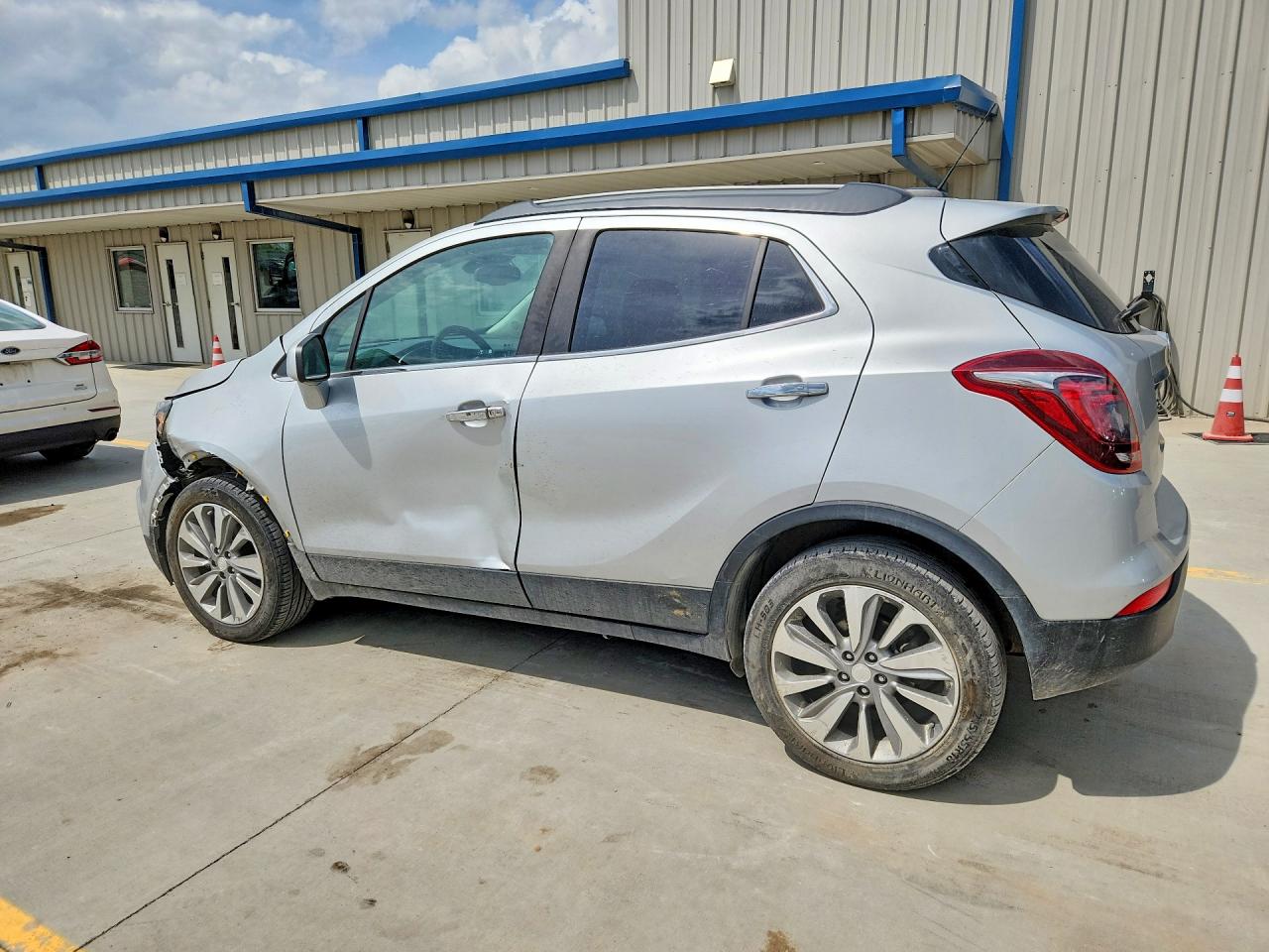 BUICK ENCORE 2020 — 3