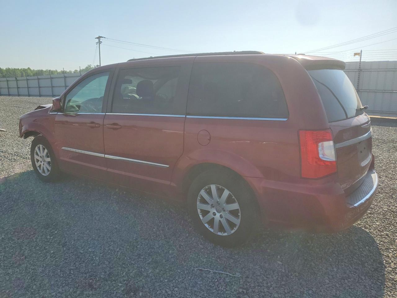 CHRYSLER TOWN & COUNTRY 2015 — 3