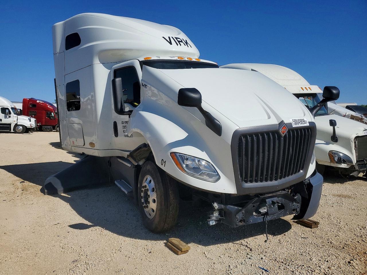 2021 INTERNATIONAL LT625