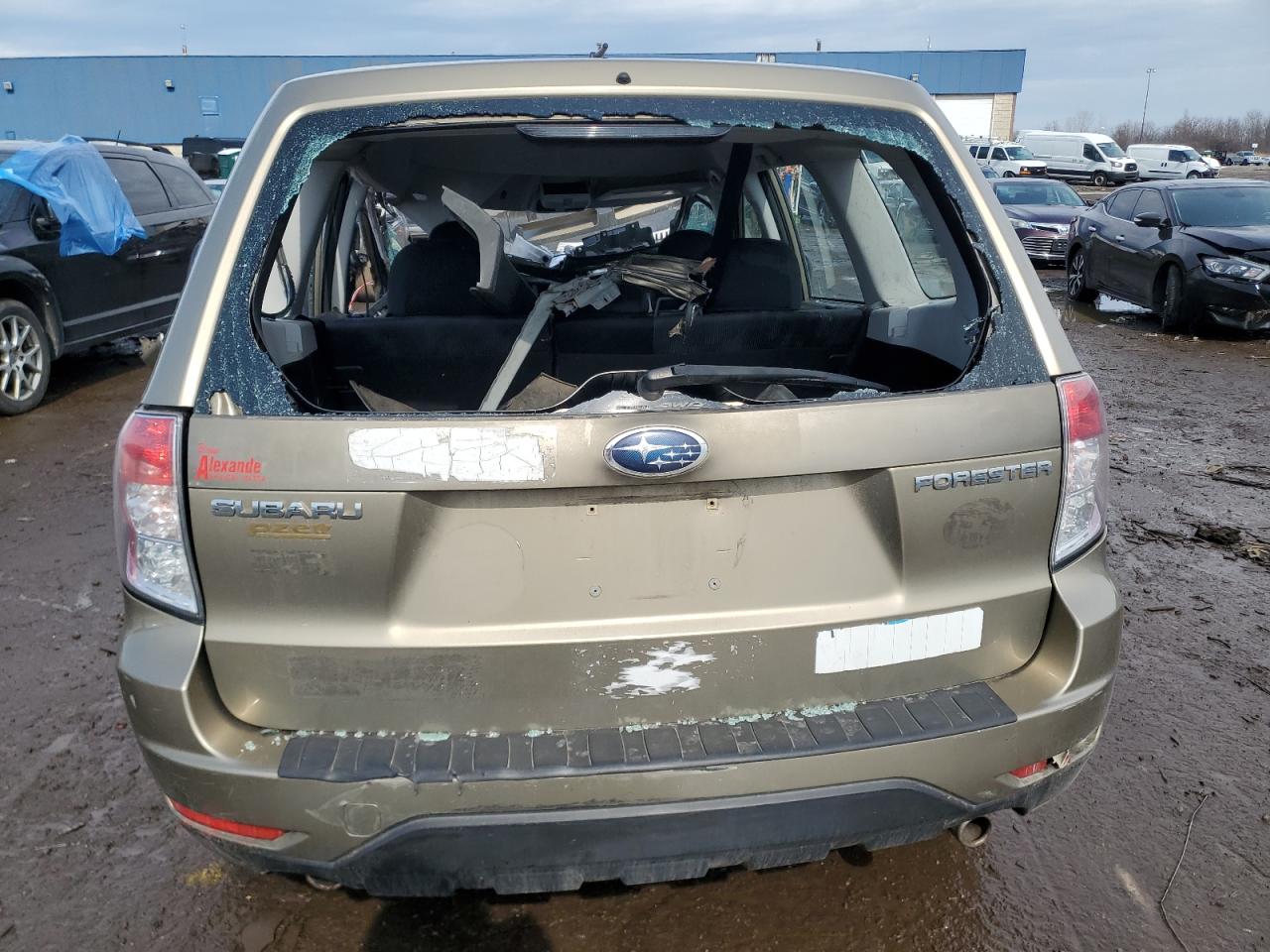 SUBARU FORESTER 2009 — 7