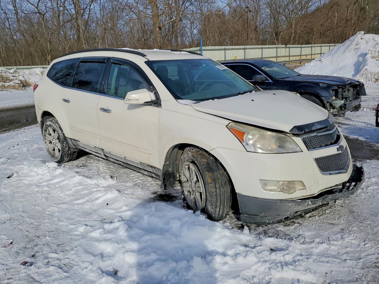 2011 CHEVROLET TRAVERSE LT