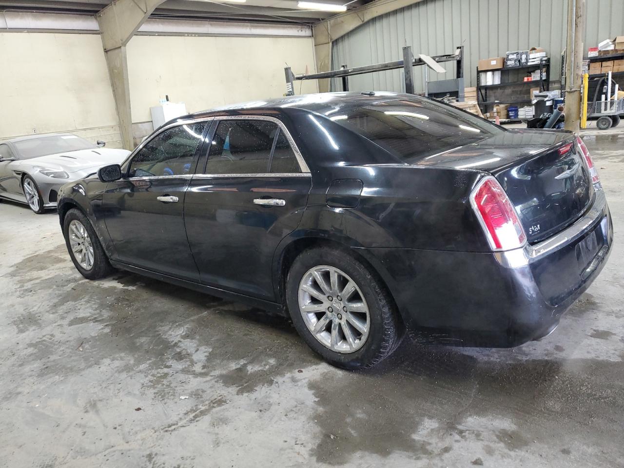 CHRYSLER 300 2012 — 3
