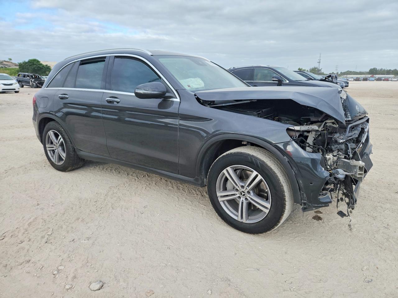 MERCEDES-BENZ GLC 2022 — 5