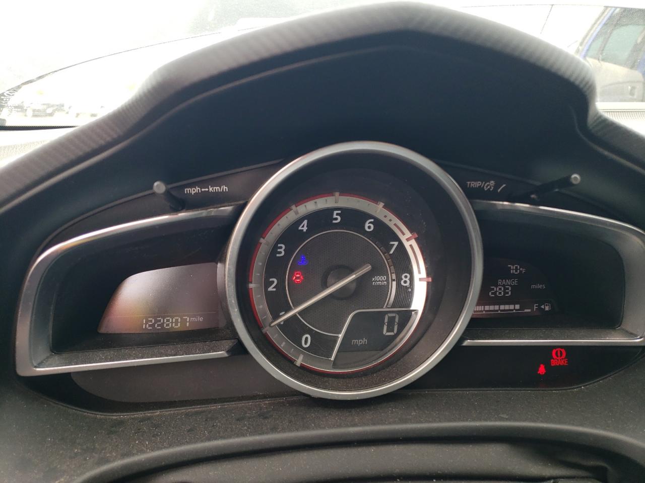 MAZDA 3 2015 — 10