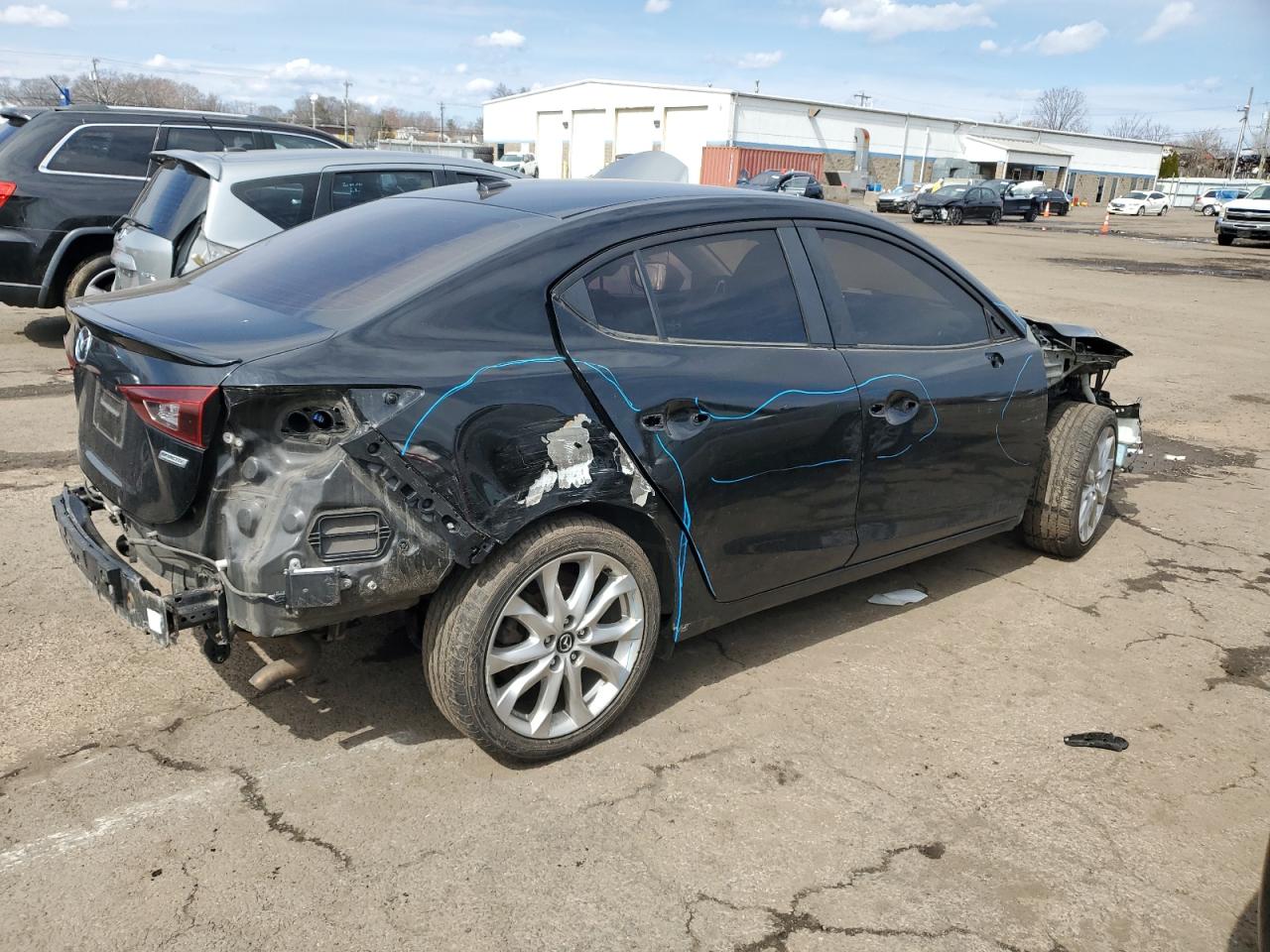 MAZDA 3 2015 — 4