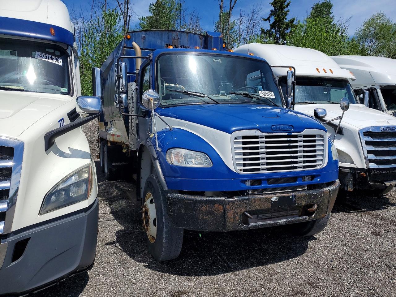 FREIGHTLINER M2 2011 — 2