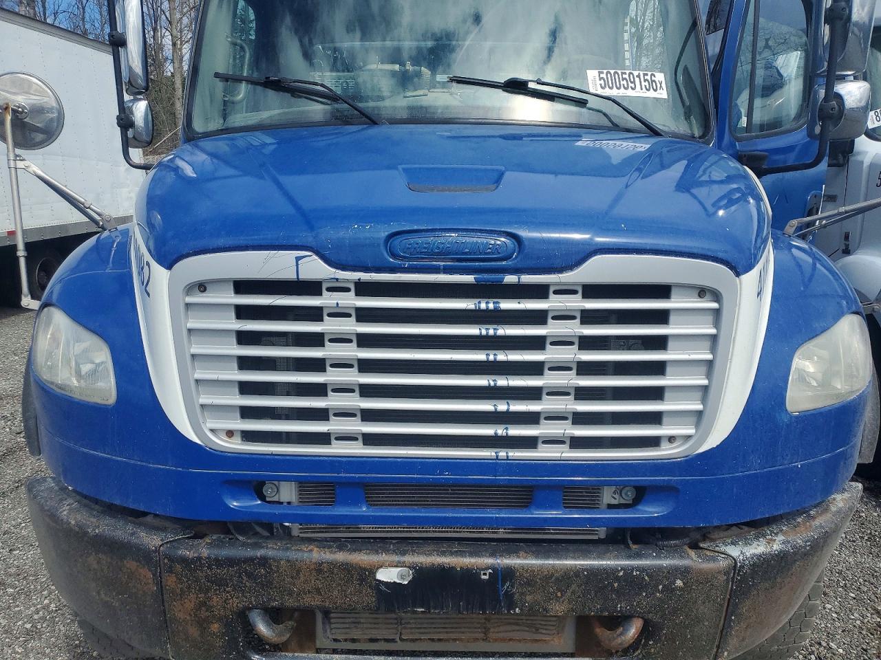 FREIGHTLINER M2 2011 — 8
