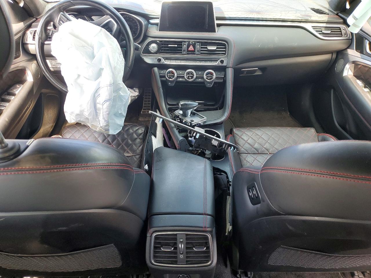GENESIS G70 2019 — 9