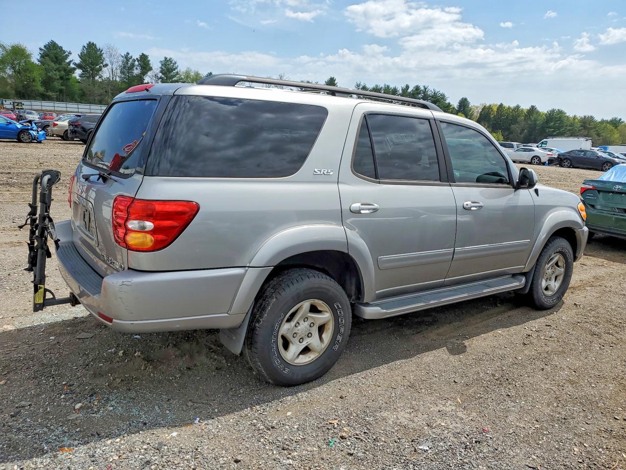 TOYOTA SEQUOIA 2002 — 4