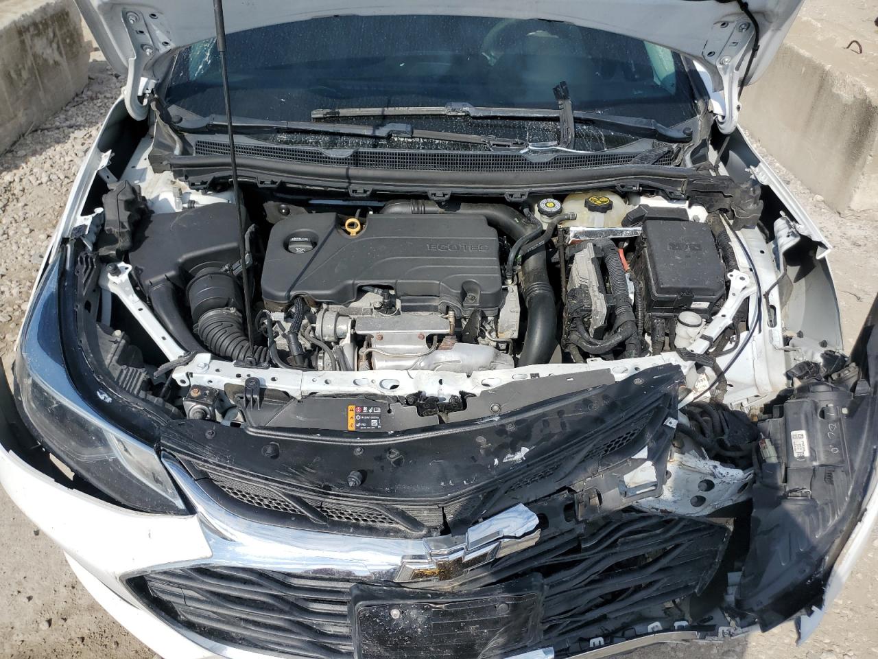 CHEVROLET CRUZE 2019 — 12