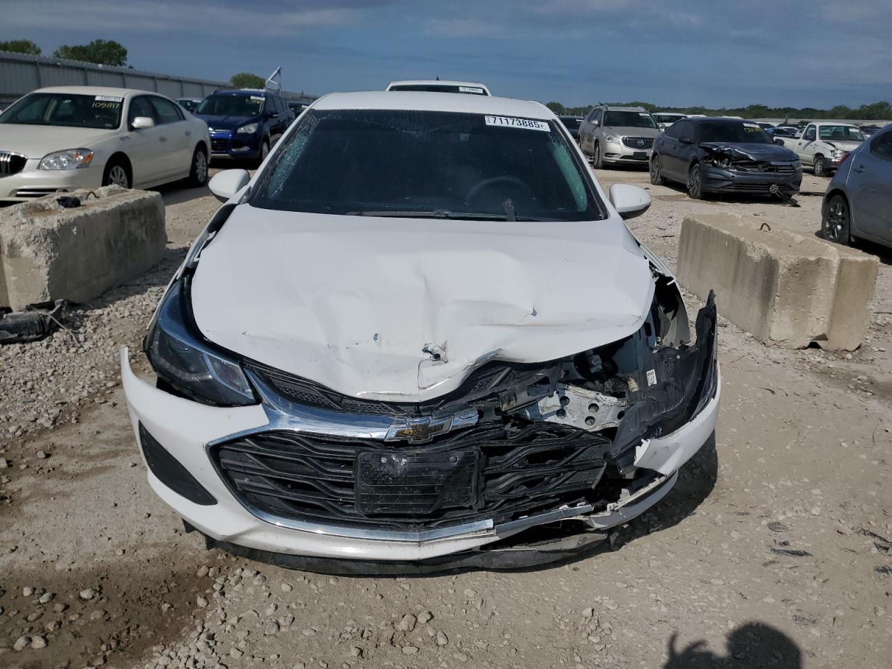 CHEVROLET CRUZE 2019 — 6