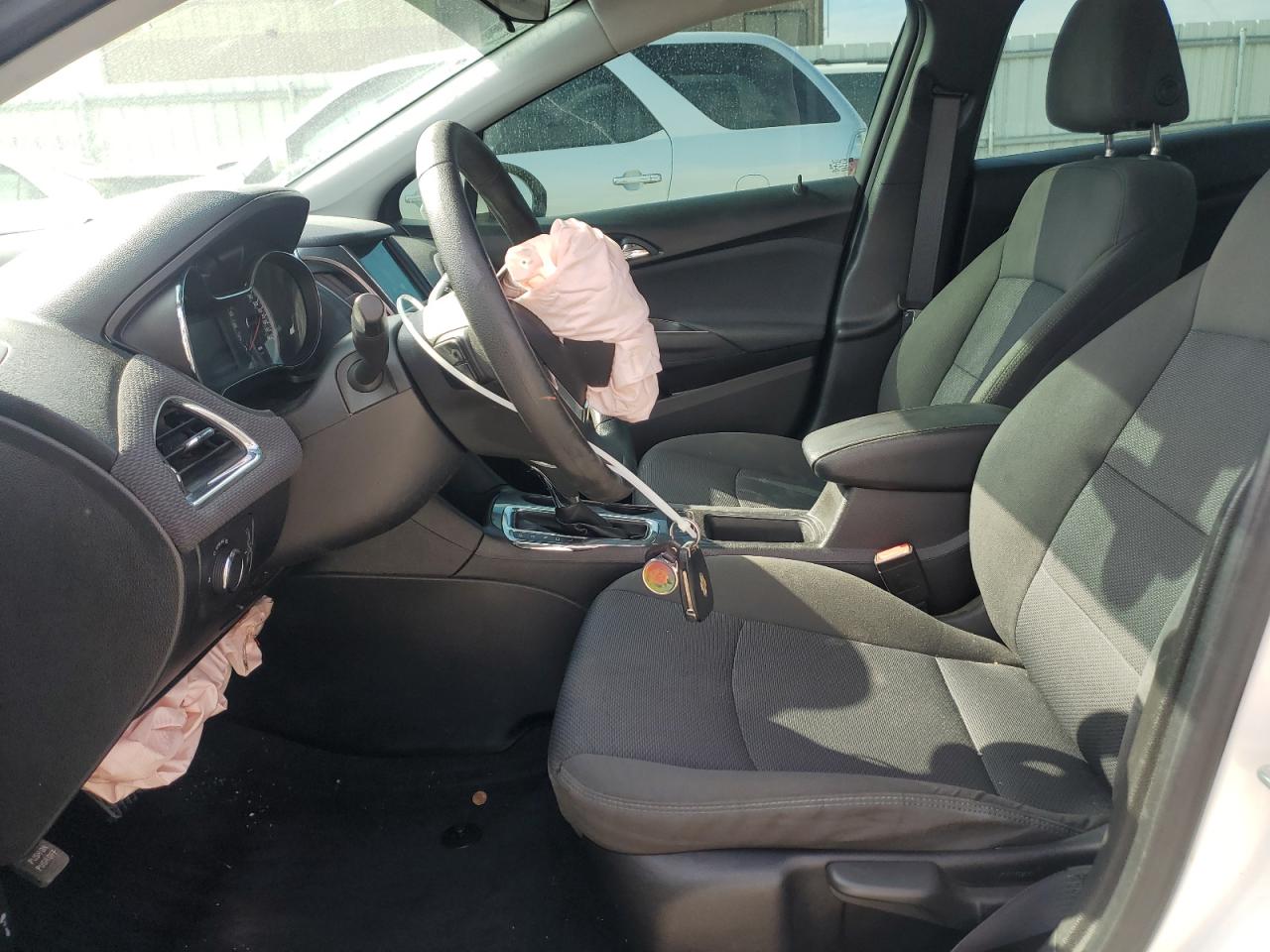 CHEVROLET CRUZE 2019 — 8