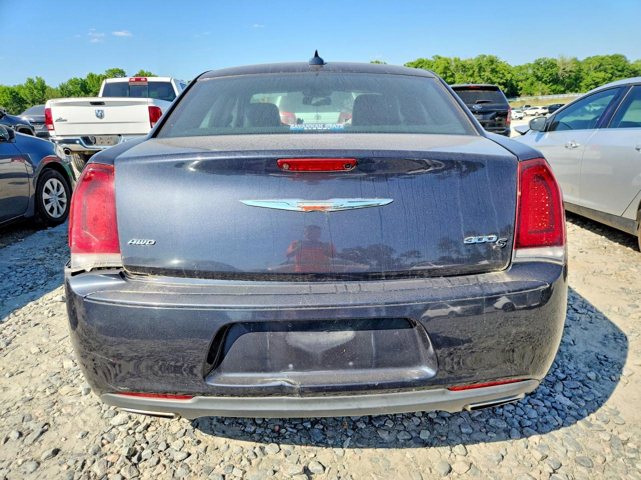 CHRYSLER 300 2015 — 7