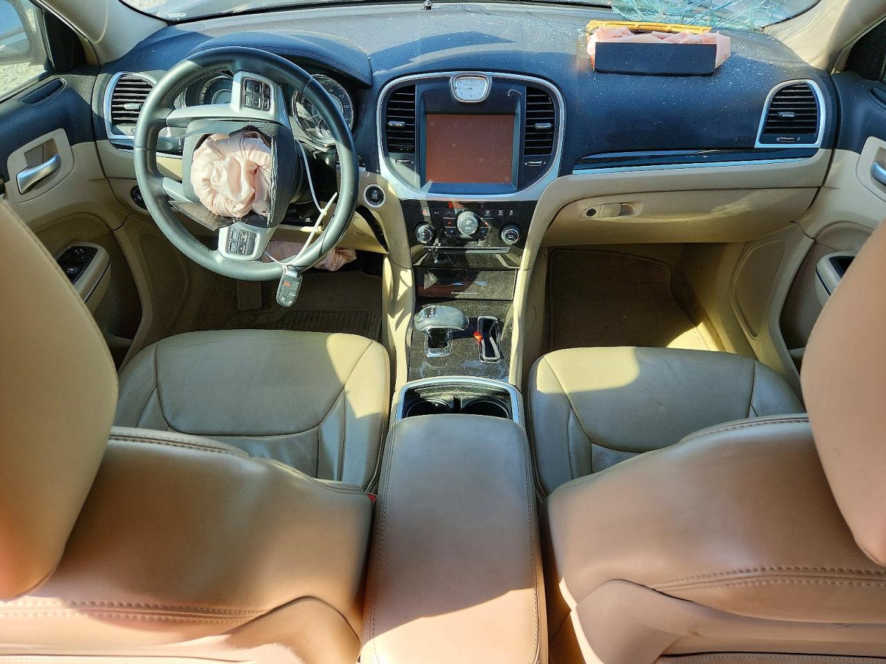 CHRYSLER 300 2014 — 9