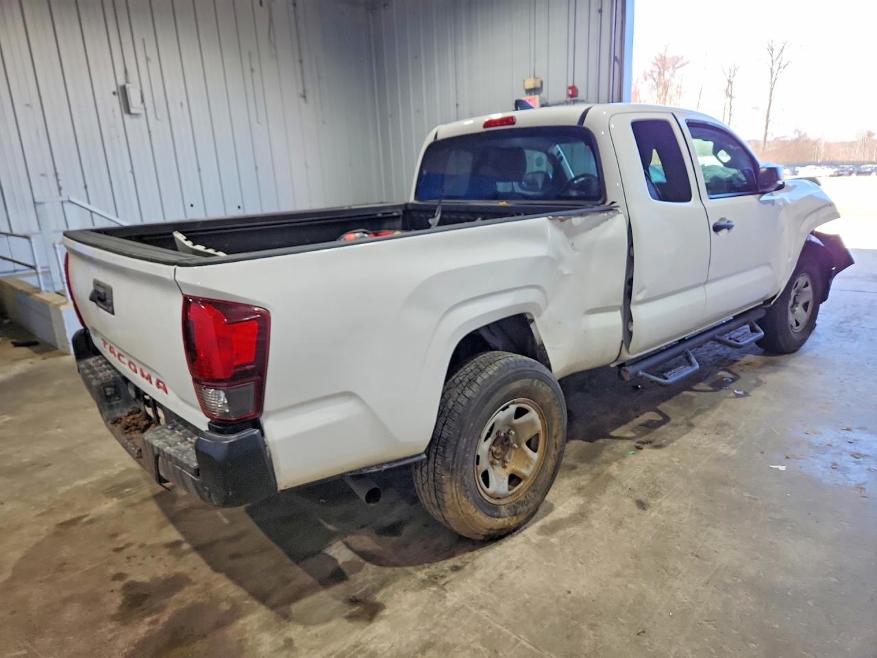 TOYOTA TACOMA 2020 — 4