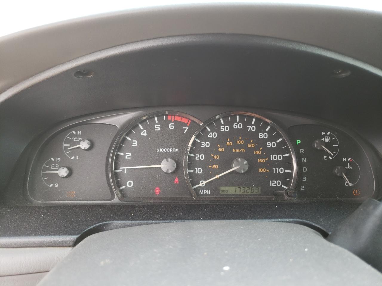 TOYOTA SEQUOIA 2006 — 10