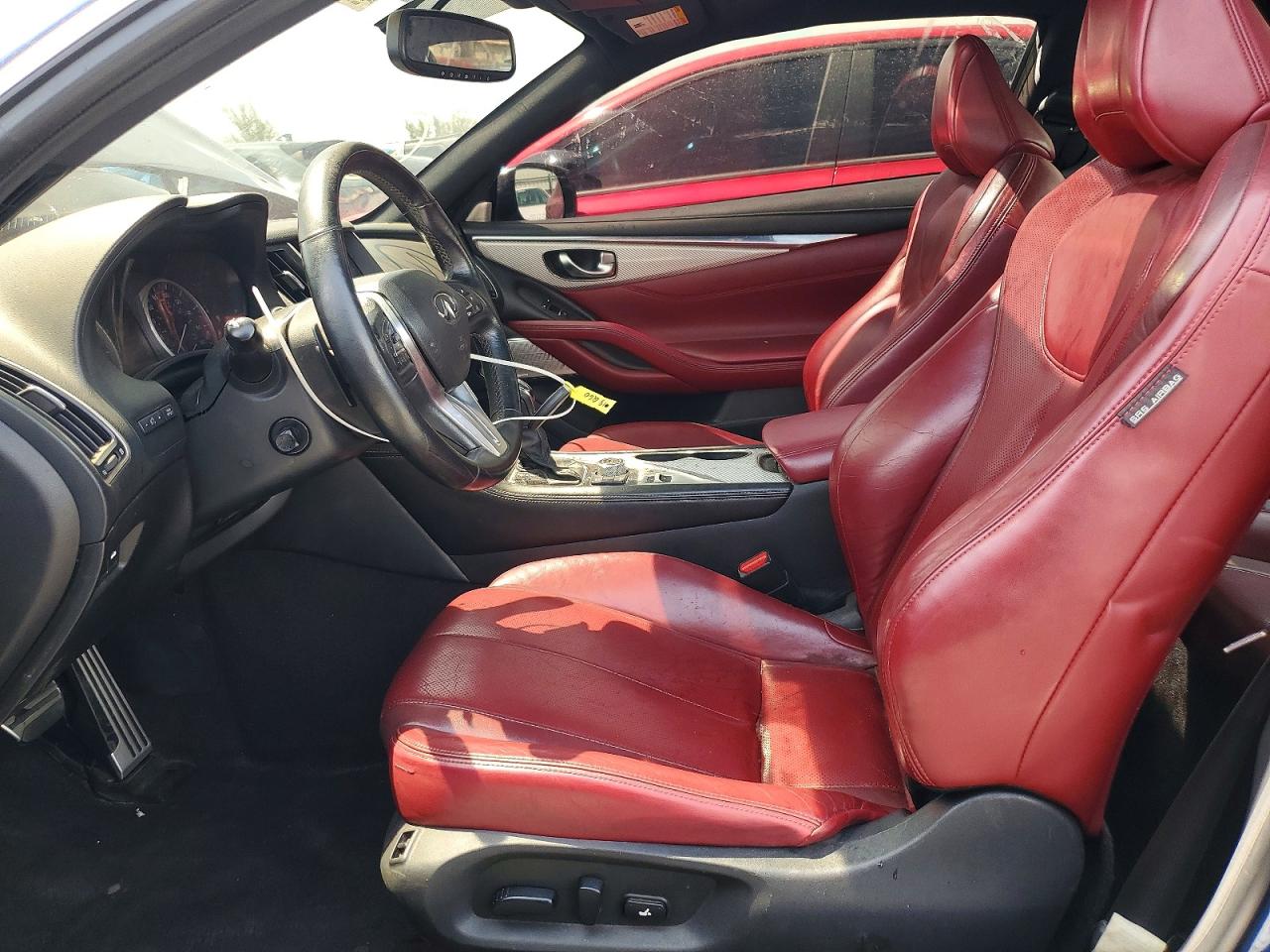 INFINITI Q60 2018 — 8