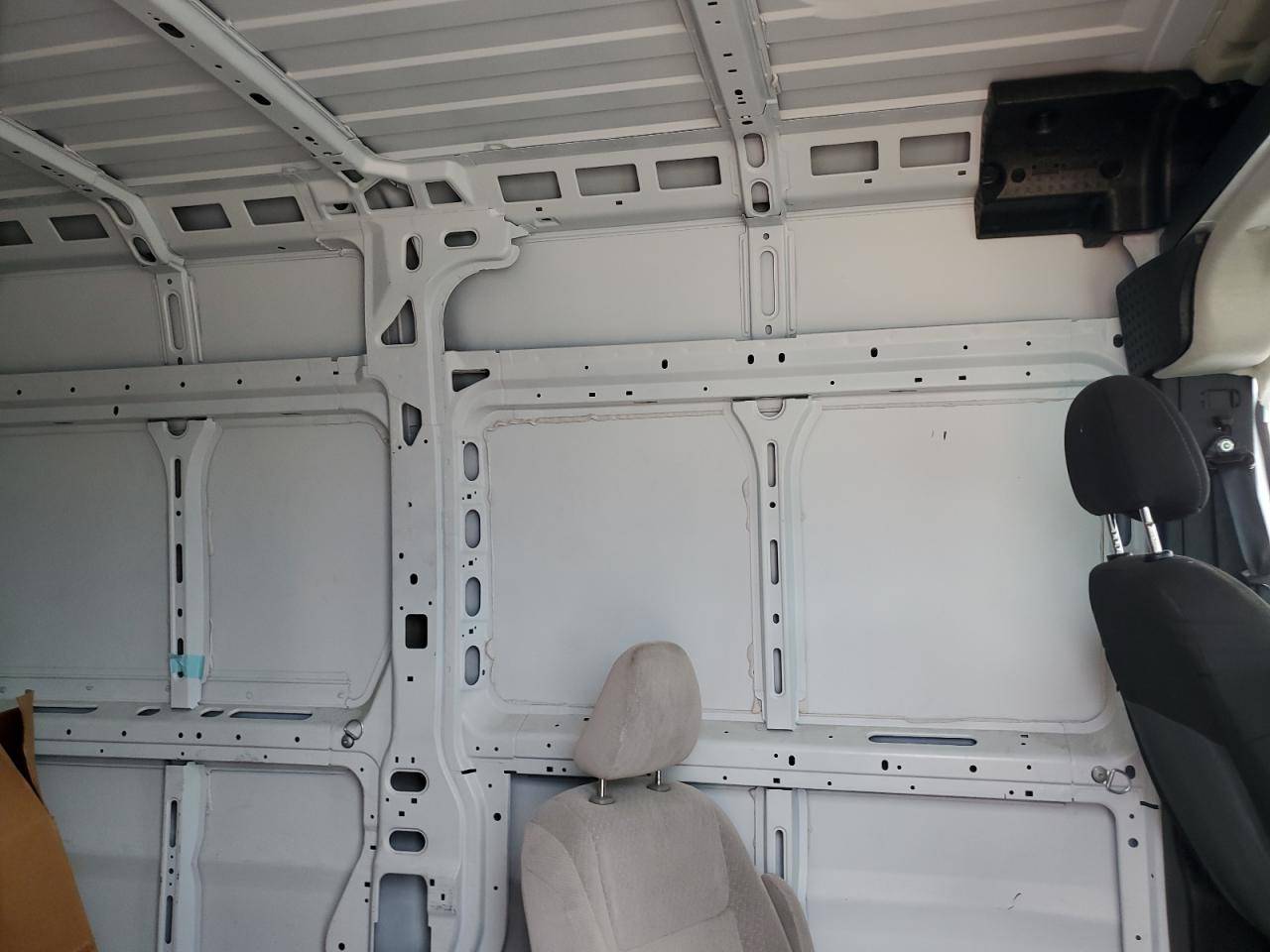 RAM PROMASTER 2500 2023 — 12