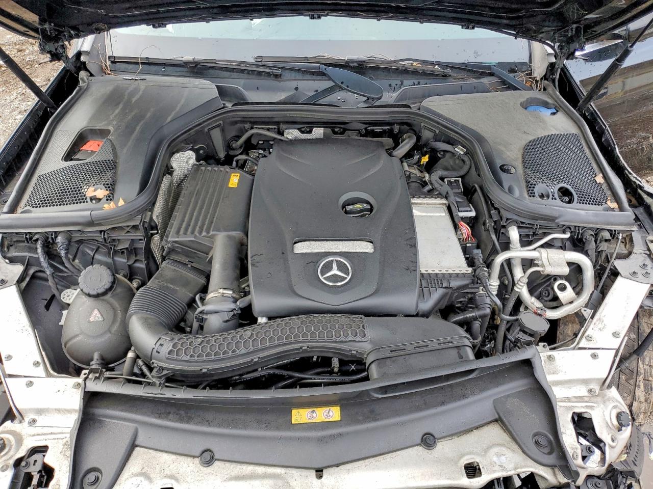 MERCEDES-BENZ E 2018 — 12
