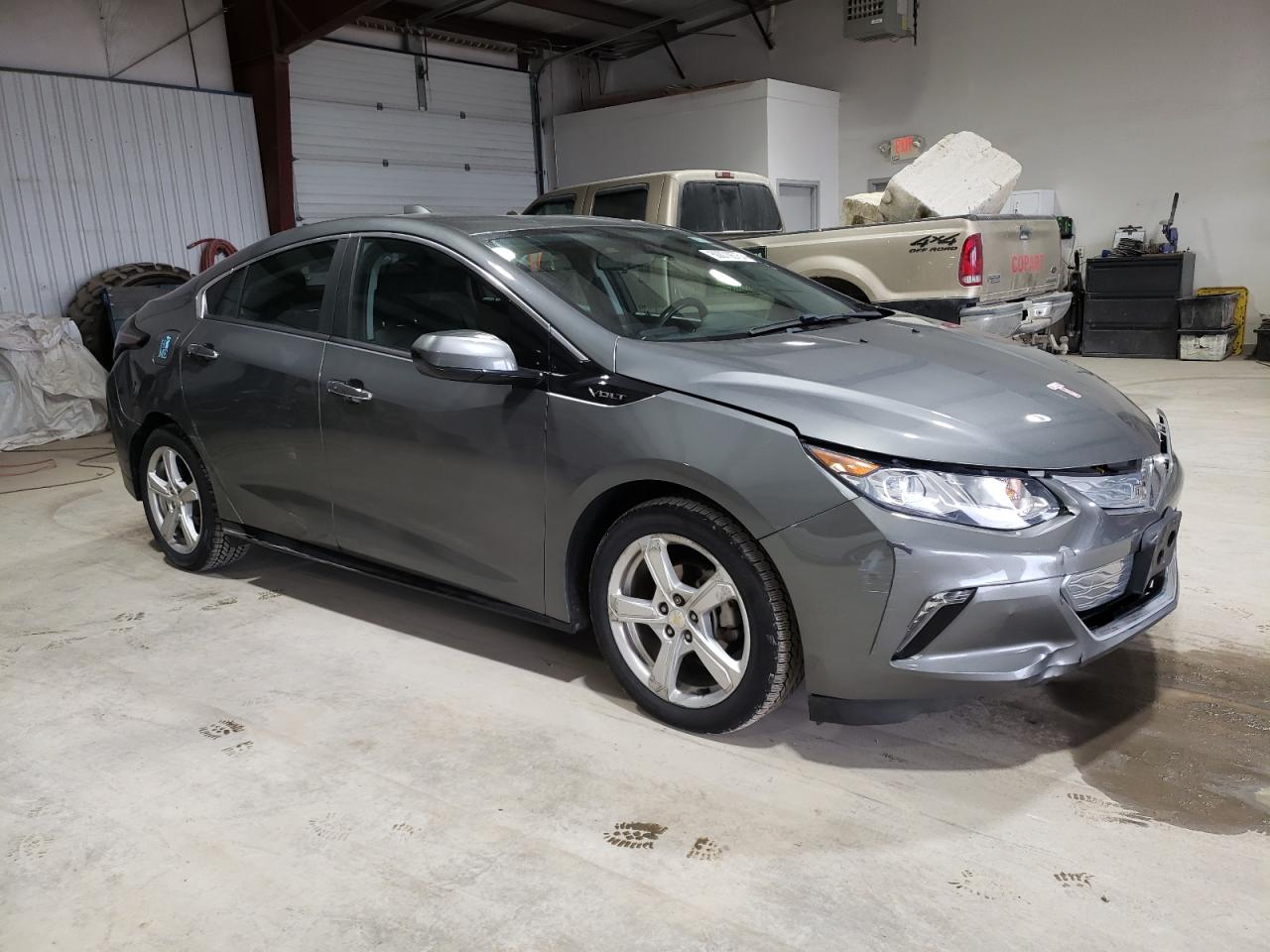 CHEVROLET VOLT 2017 — 5