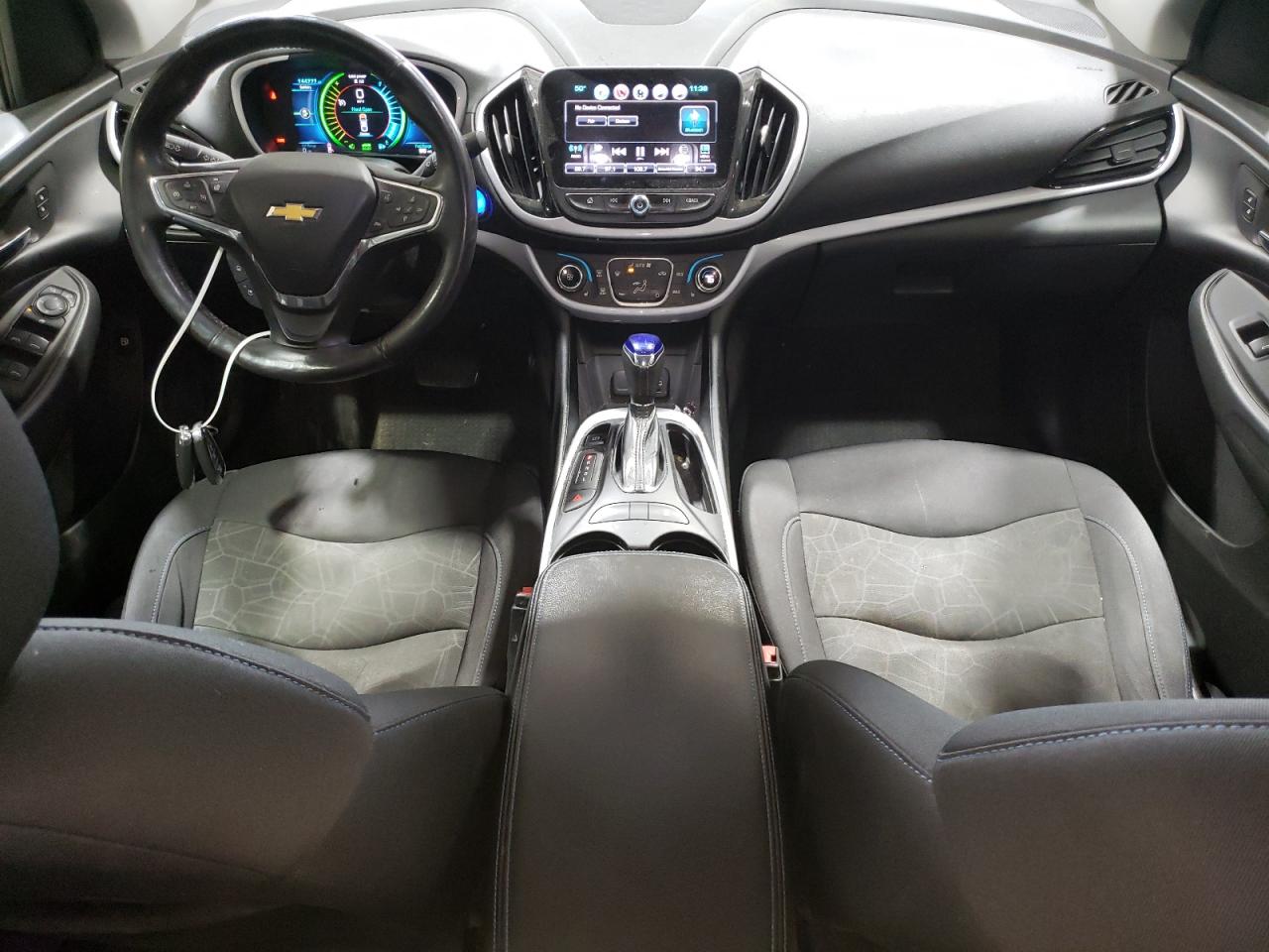 CHEVROLET VOLT 2017 — 9
