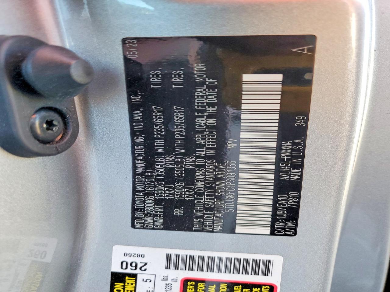 TOYOTA SIENNA 2023 — 14