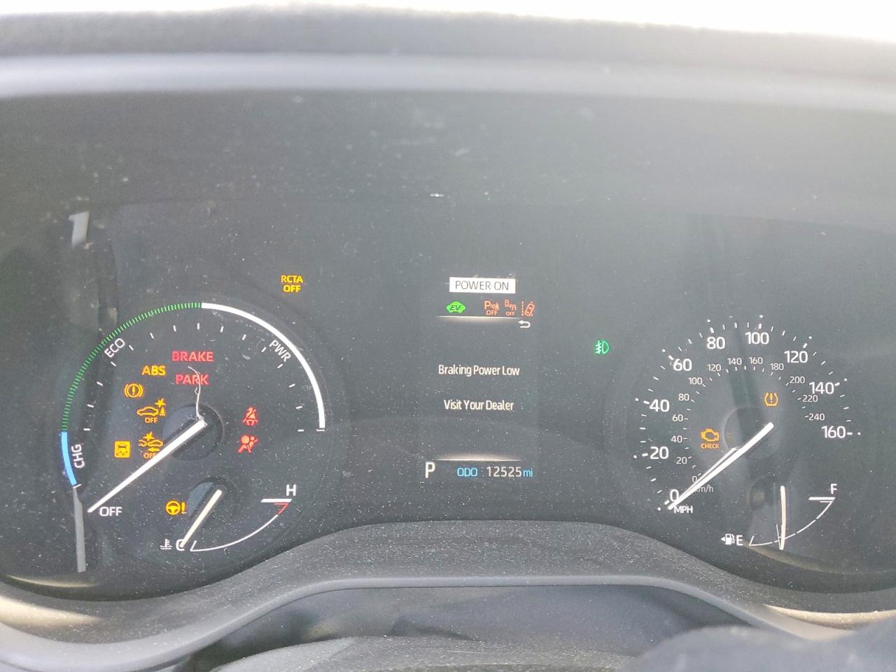 TOYOTA SIENNA 2023 — 10