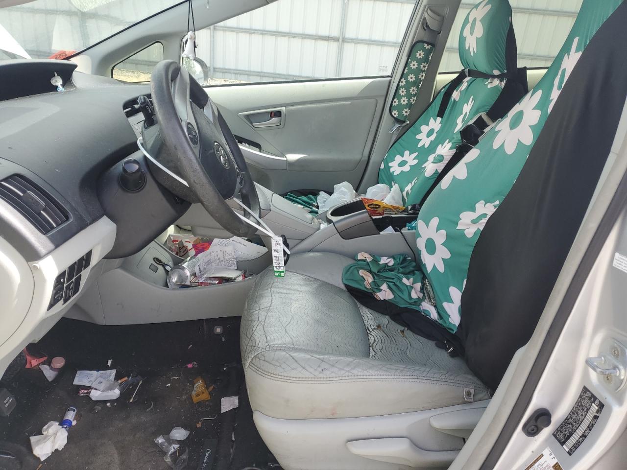 TOYOTA PRIUS 2013 — 8