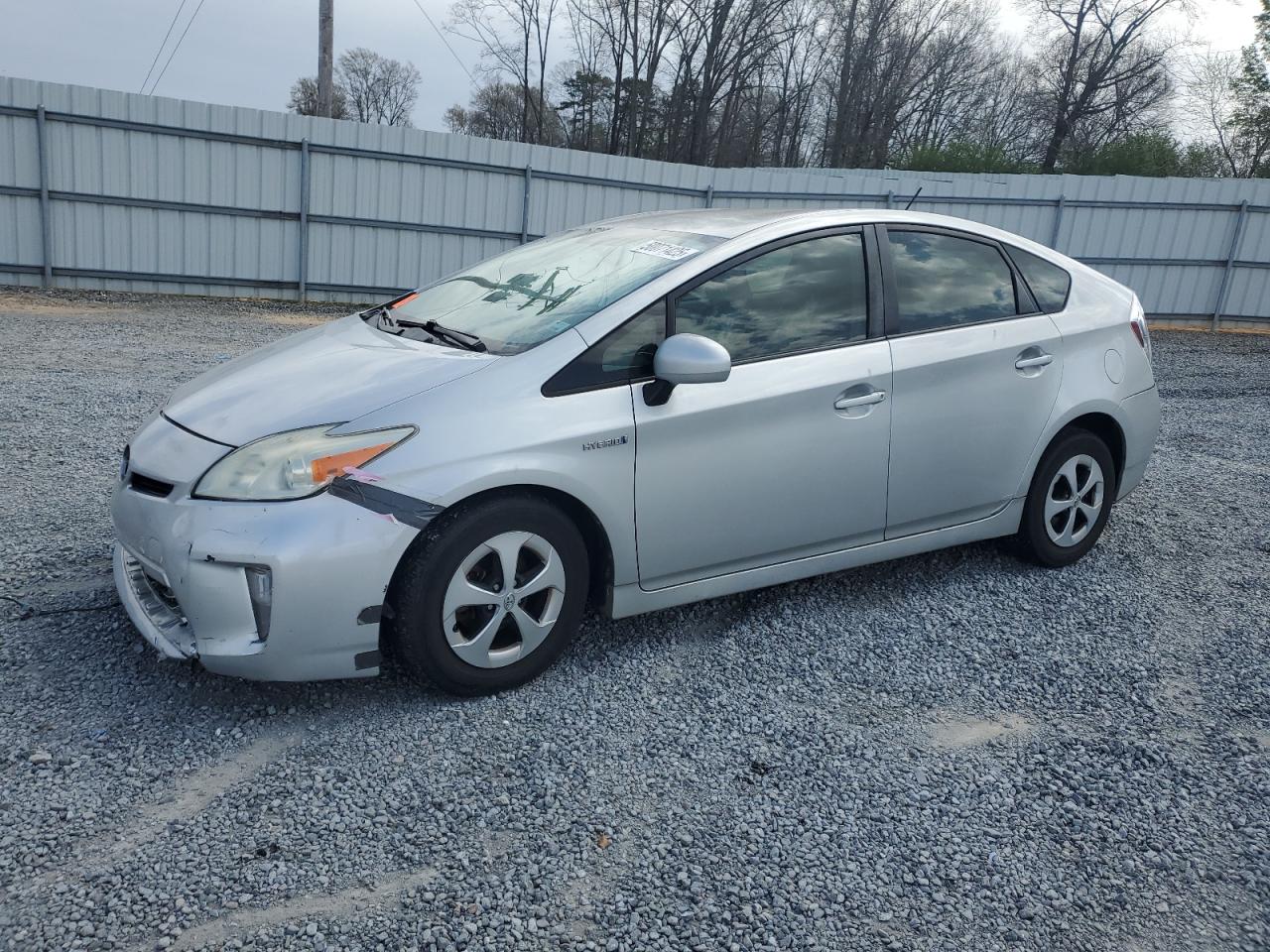 2013 TOYOTA PRIUS