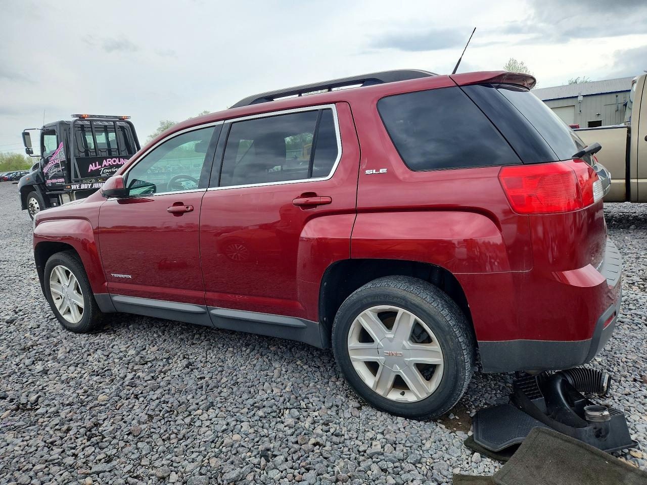 GMC TERRAIN 2011 — 3