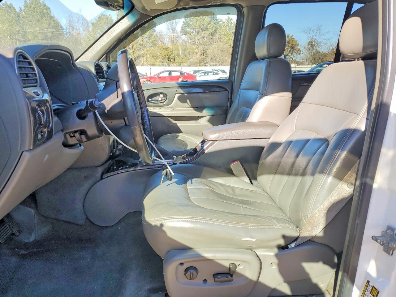 GMC ENVOY 2004 — 8