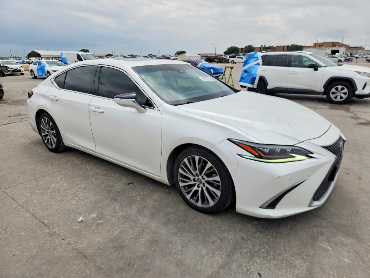 LEXUS ES 350 2019 — 5