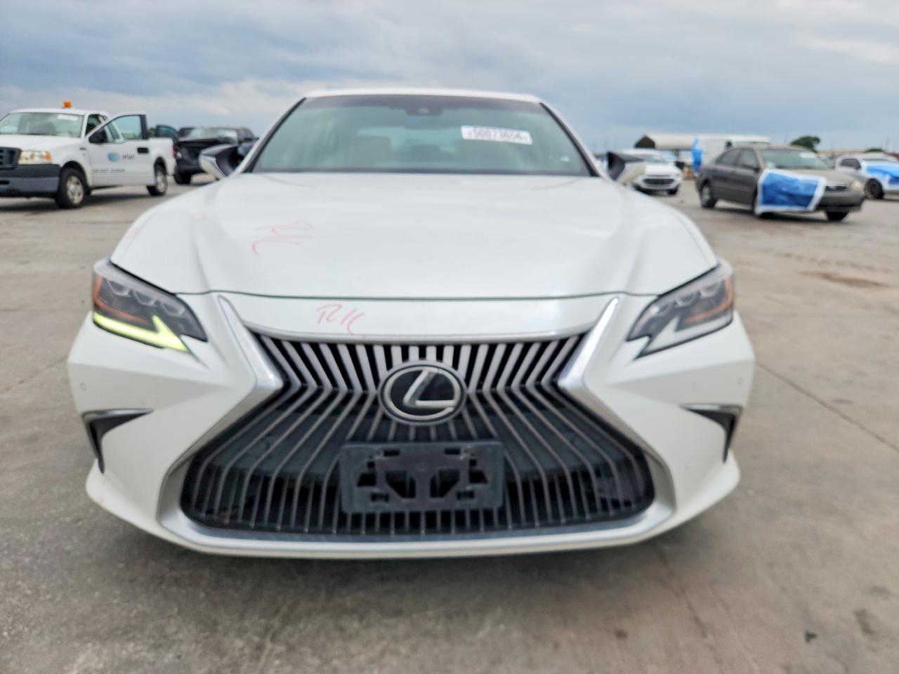 LEXUS ES 350 2019 — 6