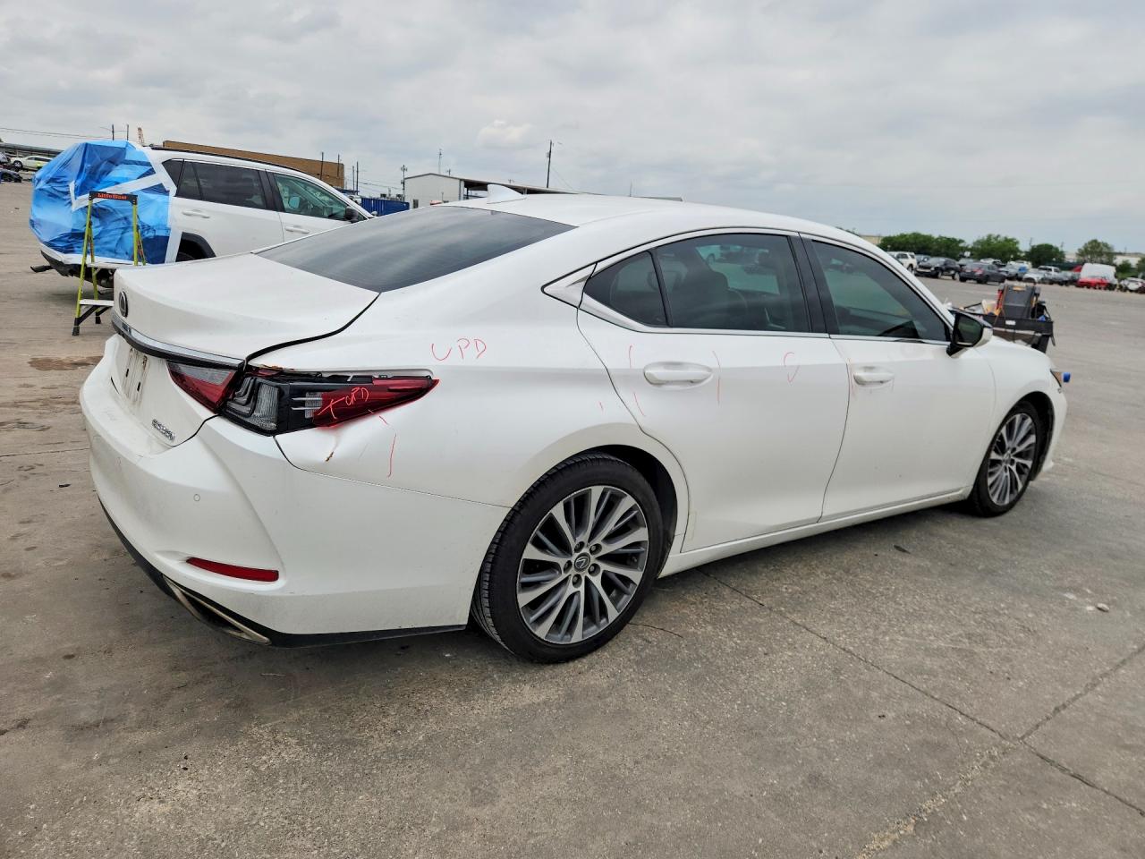 LEXUS ES 350 2019 — 4
