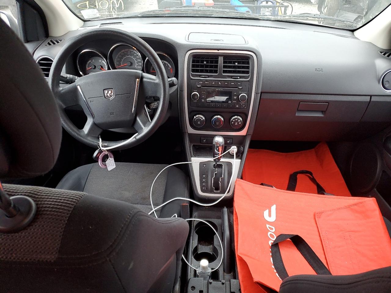 DODGE CALIBER 2010 — 9