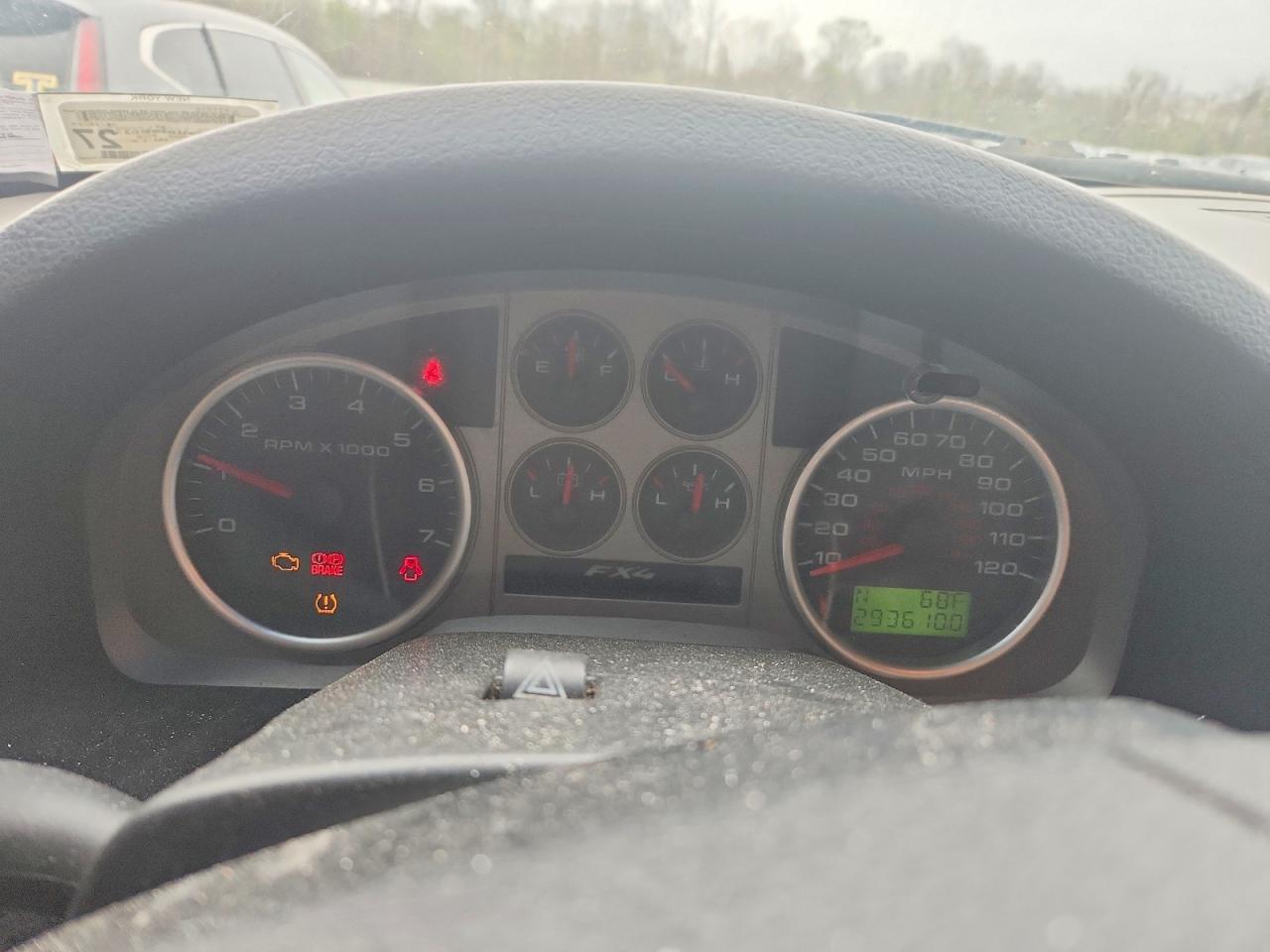 FORD F150 2008 — 10