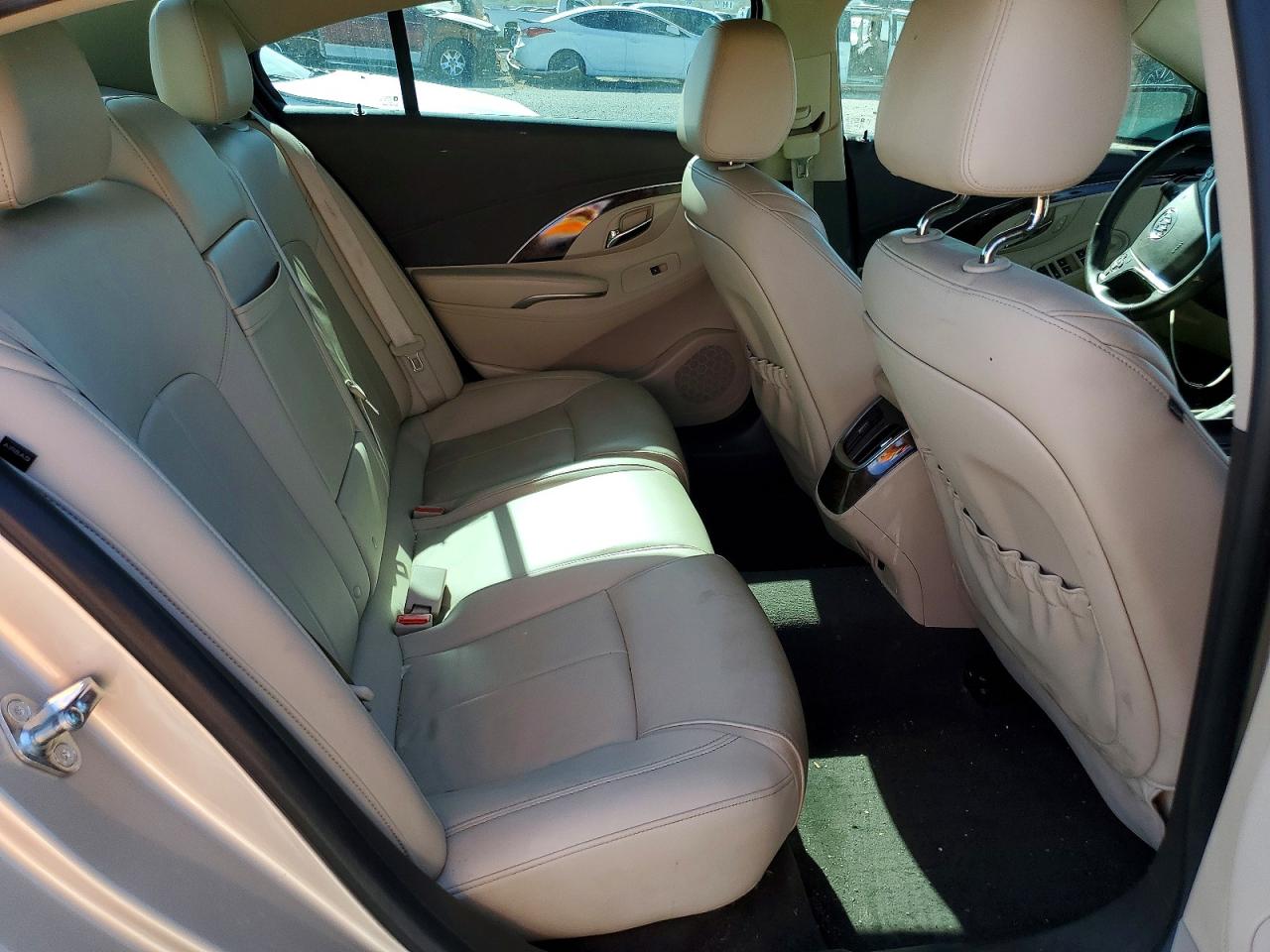BUICK LACROSSE 2015 — 11