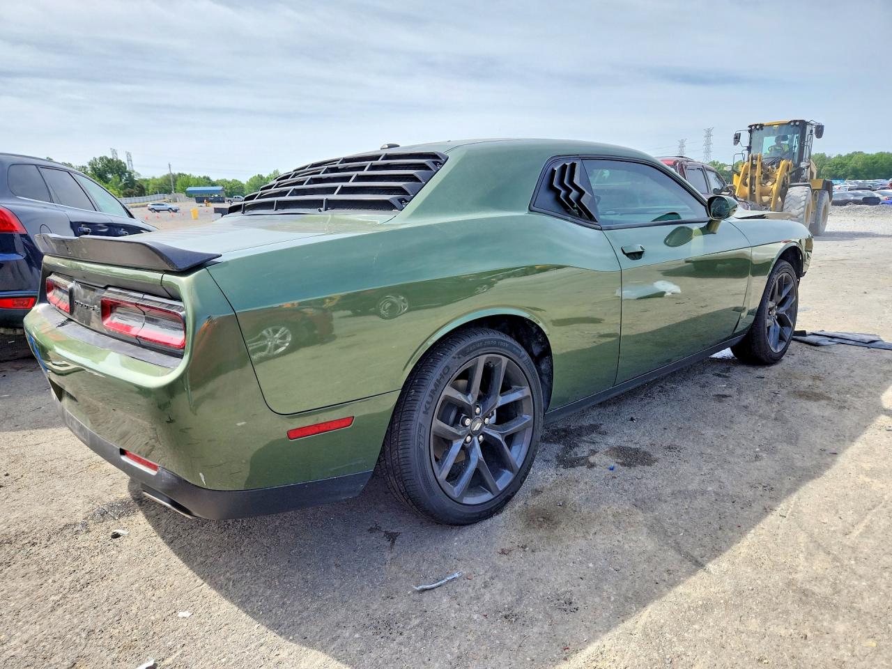 DODGE CHALLENGER 2021 — 4