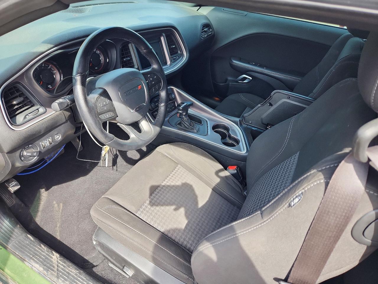 DODGE CHALLENGER 2021 — 9
