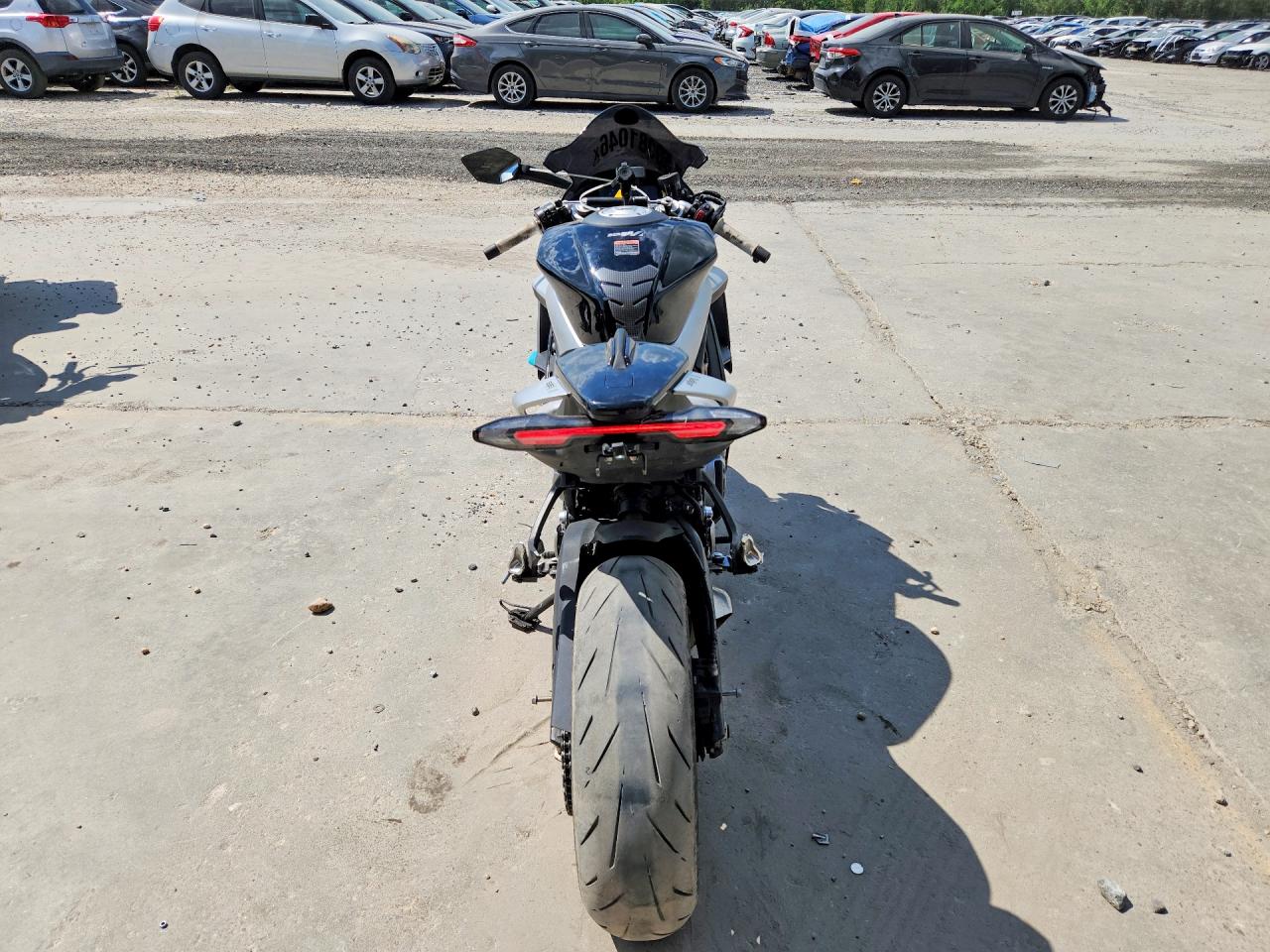 2025 CF MOTO 675SS