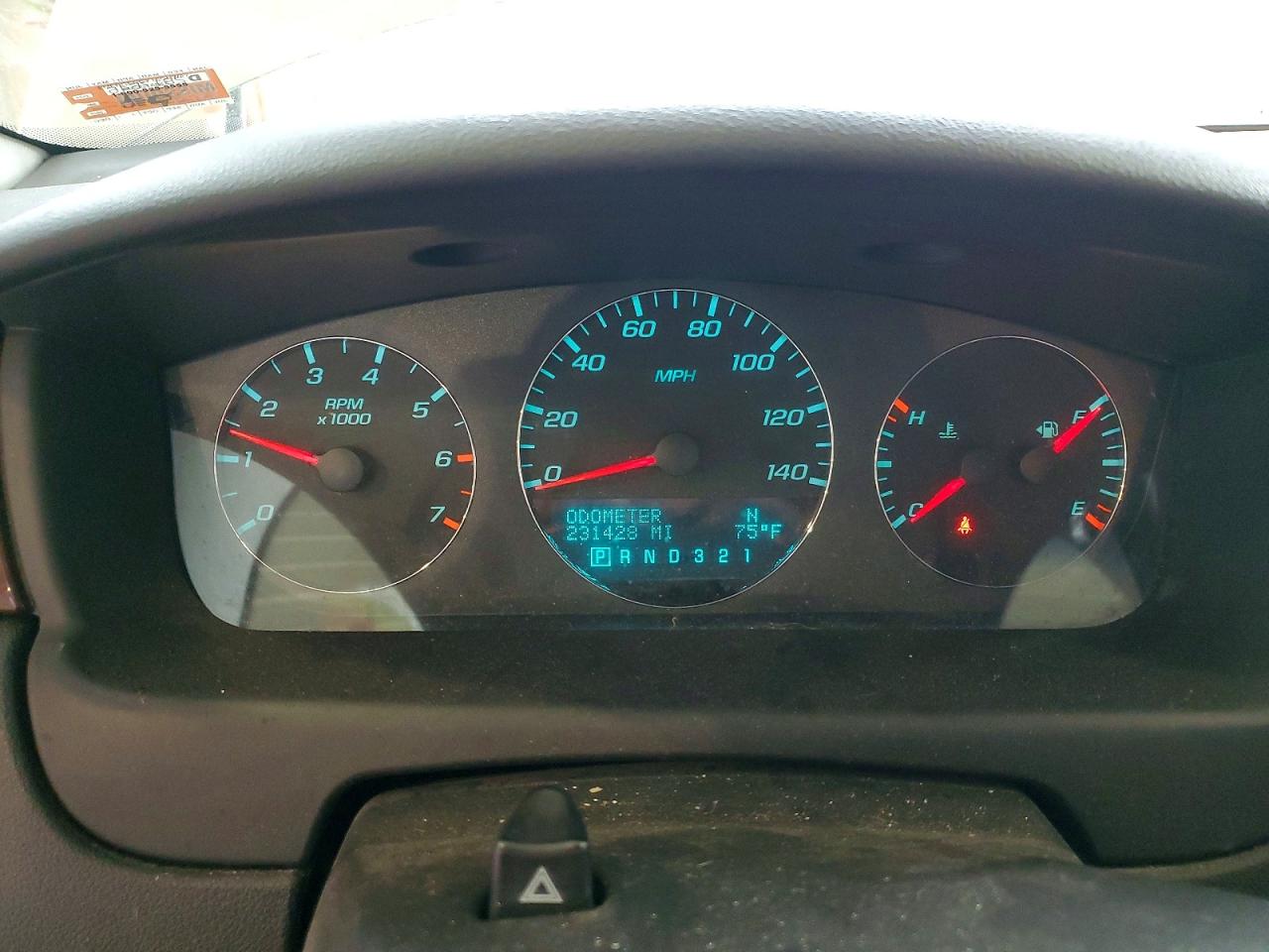 CHEVROLET IMPALA 2010 — 10