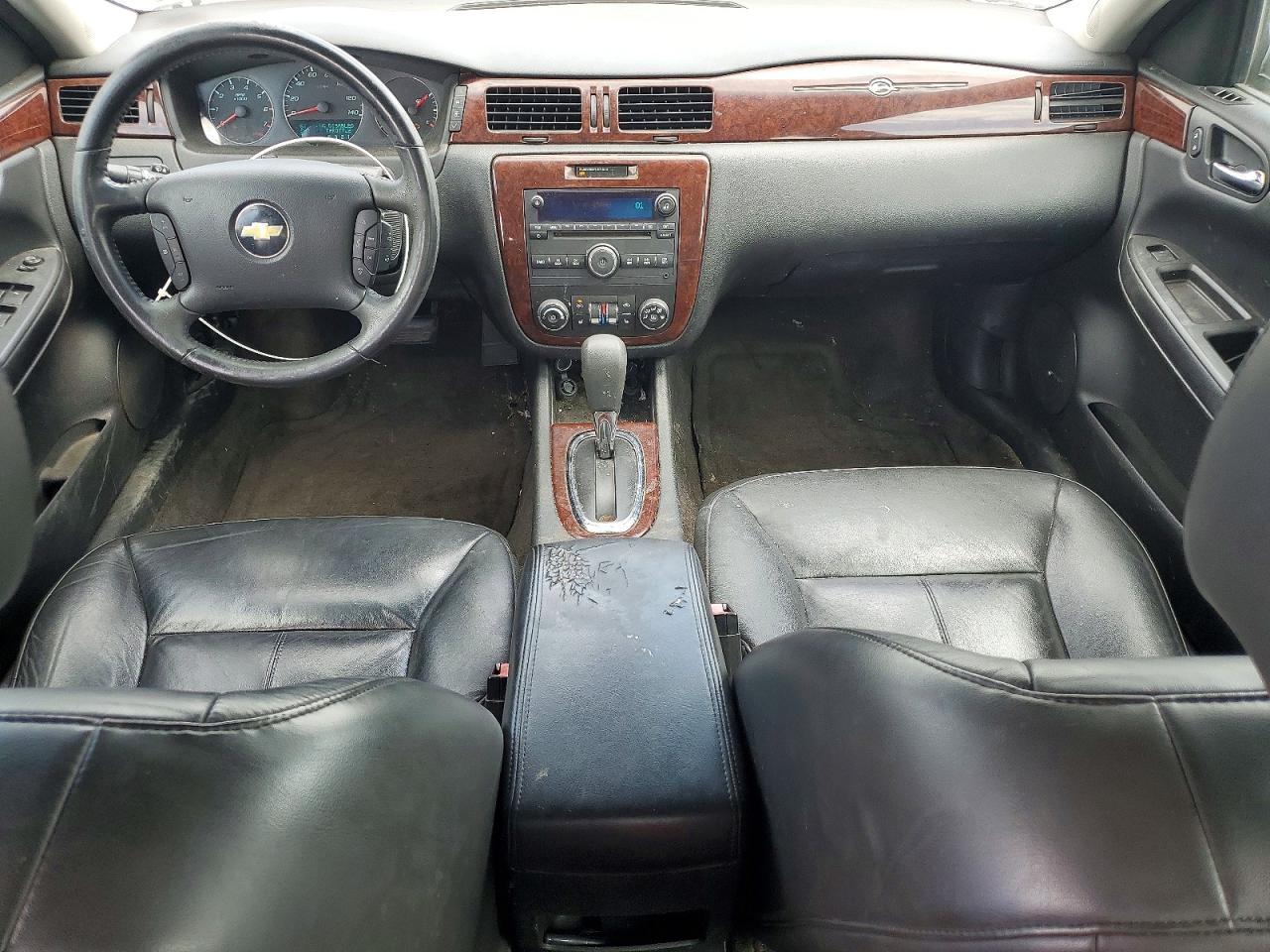 CHEVROLET IMPALA 2010 — 9