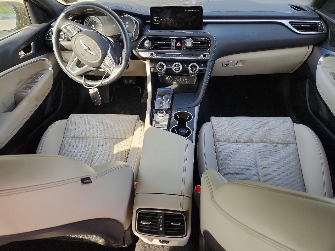 GENESIS G70 2023 — 9