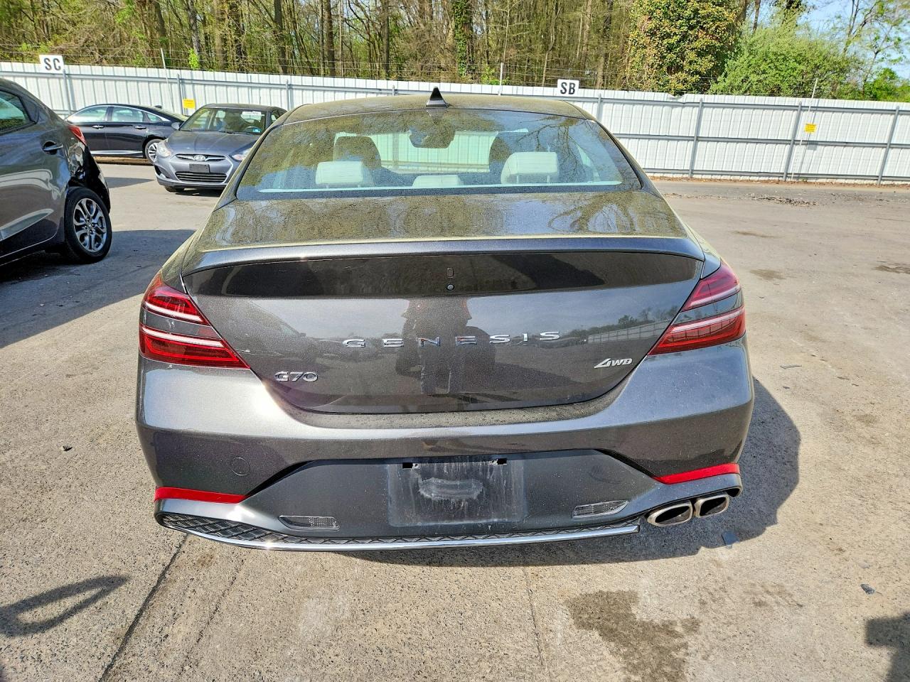 GENESIS G70 2023 — 7