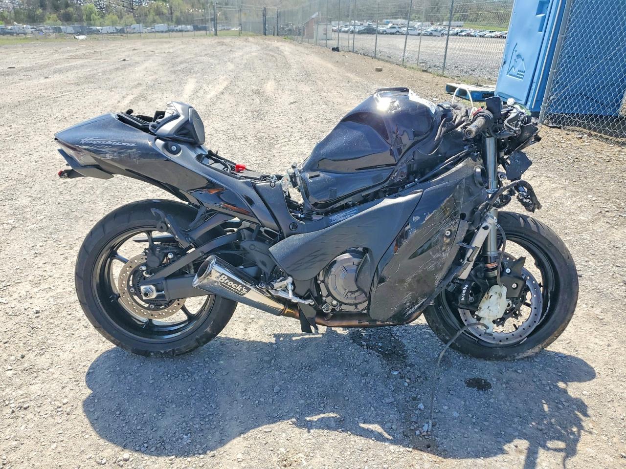 SUZUKI GSX1300 2024 — 2