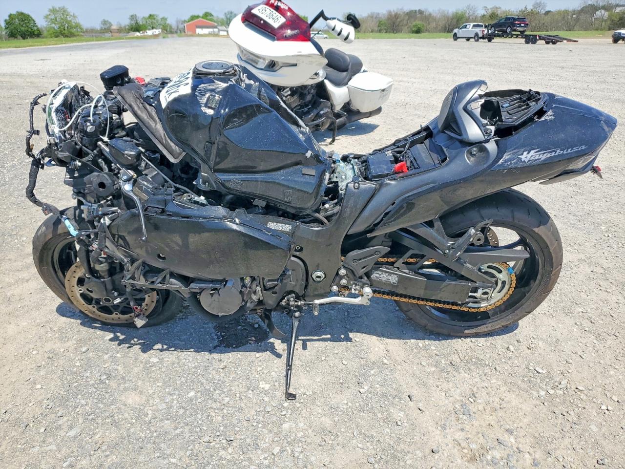SUZUKI GSX1300 2024 — 4