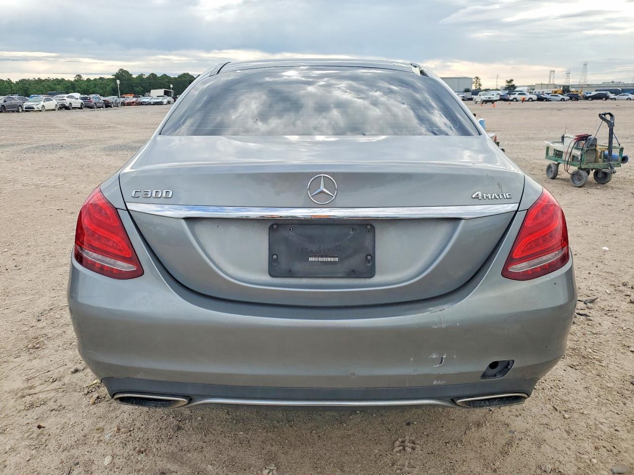 MERCEDES-BENZ C 2016 — 7