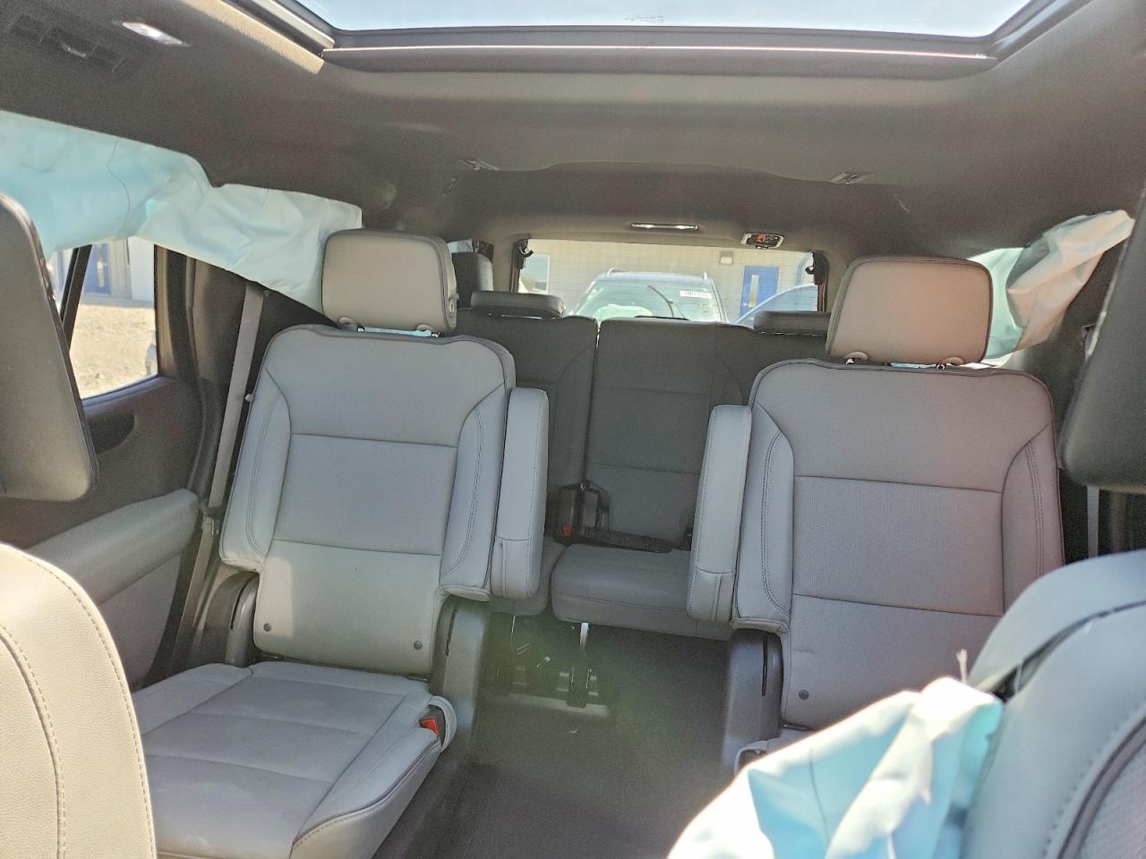 GMC YUKON 2026 — 11