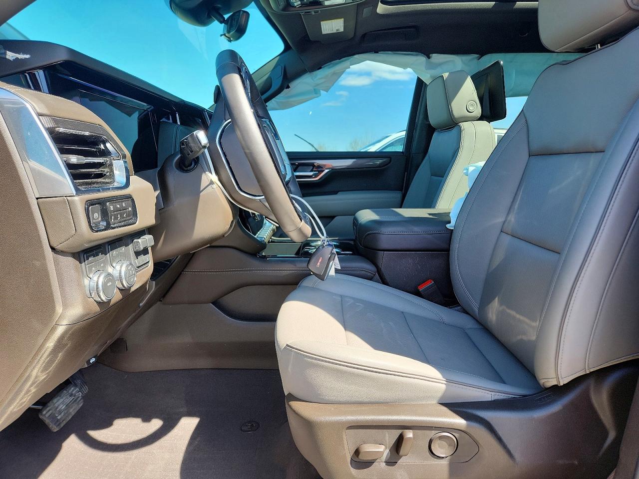 GMC YUKON 2026 — 8