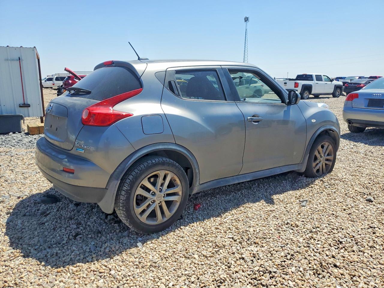 NISSAN JUKE 2013 — 4